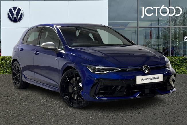 VOLKSWAGEN Golf Photo 1