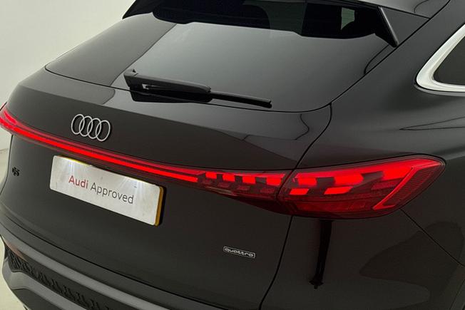 AUDI Q5 Photo 18