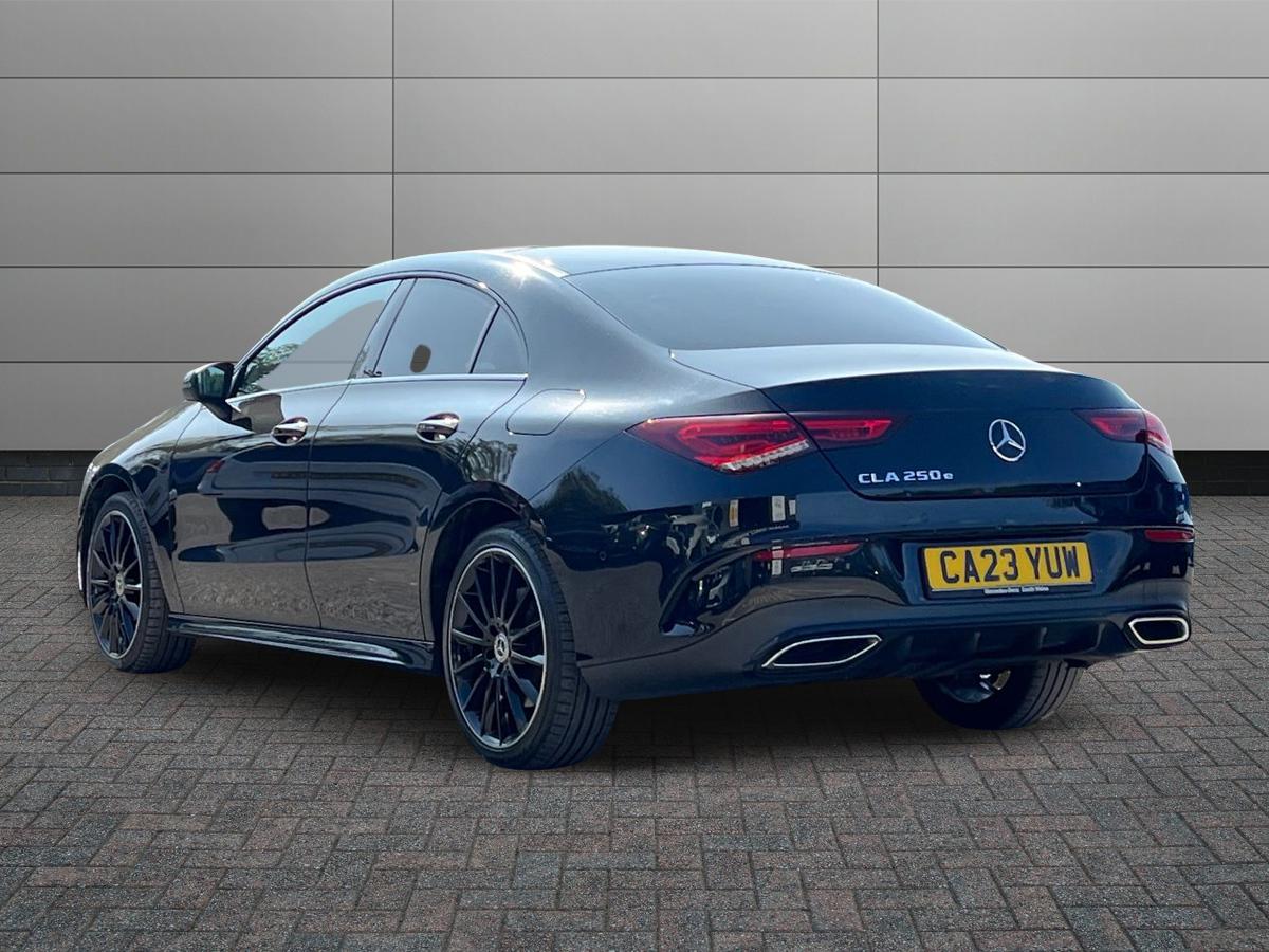Mercedes-Benz CLA Photo 1