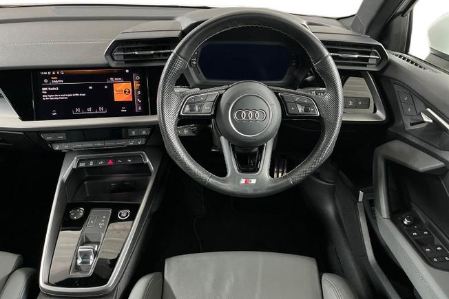 AUDI A3 Photo 11