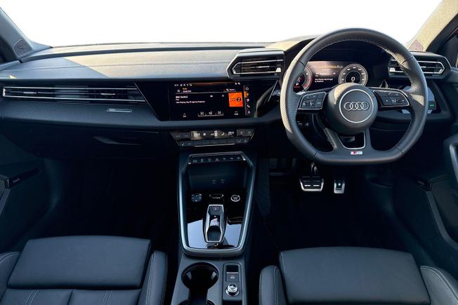 Audi A3 Photo 10