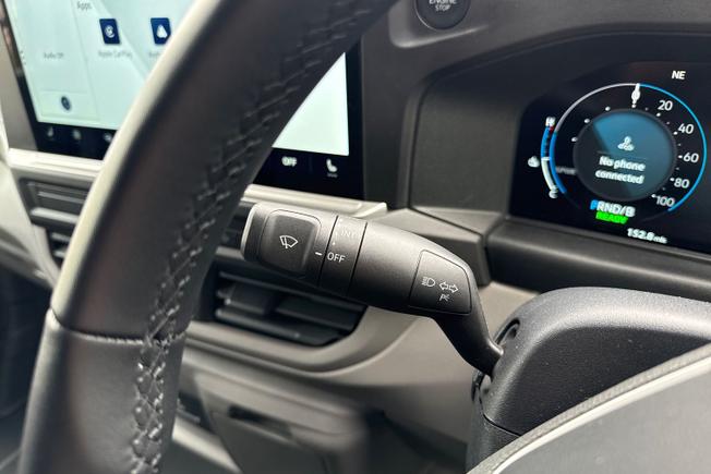 VOLKSWAGEN e-Transporter Photo 39