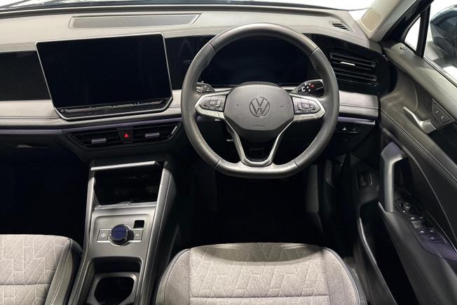 VOLKSWAGEN Tiguan Photo 11