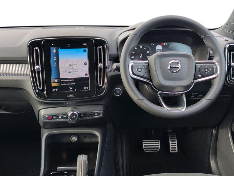Used Volvo XC40 KN22BFE 11