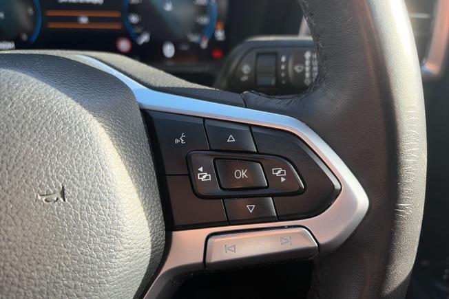 VOLKSWAGEN Amarok Photo 17