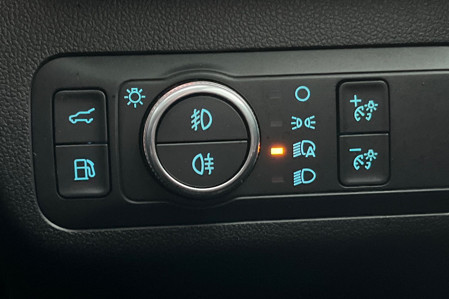 Ford KUGA Photo 38
