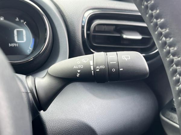 Mazda Mazda2 HYBRID Photo autoimg-960d461943bbca2caef48f483fa4ee40433b3447.jpg