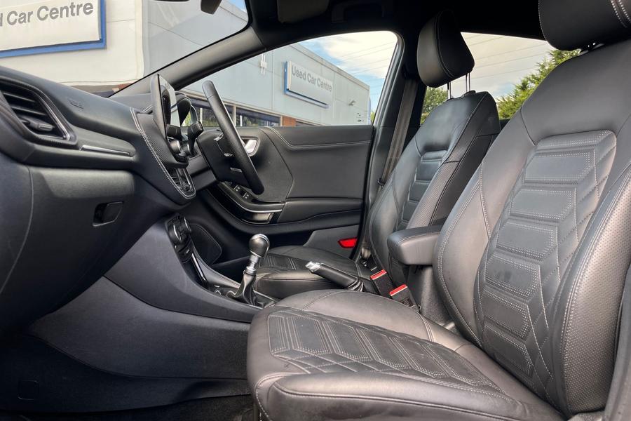Ford PUMA Photo autoimg-960ed4e147f47389cb91eefc7c1e51022e5f6460.jpg
