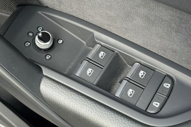 AUDI Q5 Photo 31