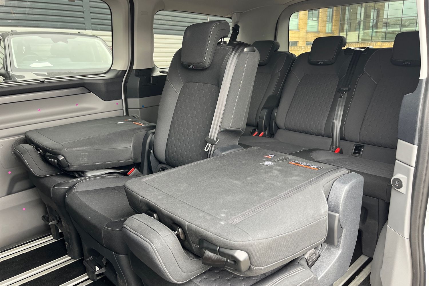 Ford TOURNEO CUSTOM Photo 3