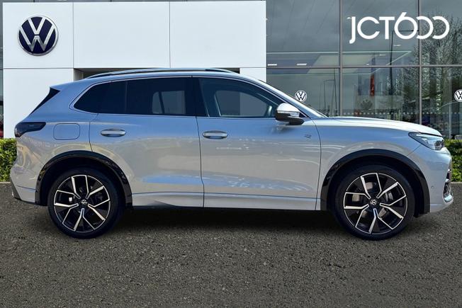 Volkswagen Tiguan Photo 4