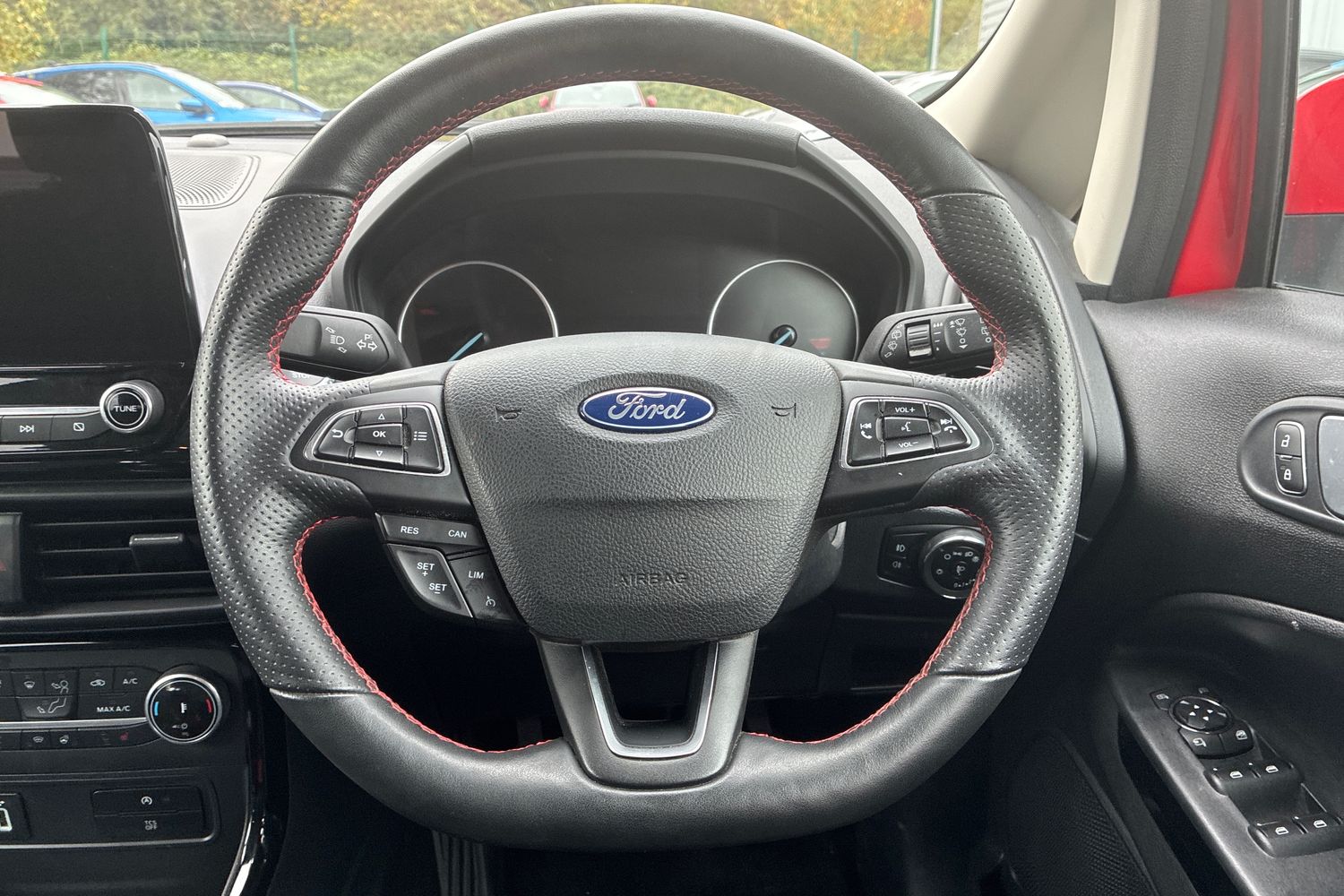 Ford ECOSPORT Photo 11