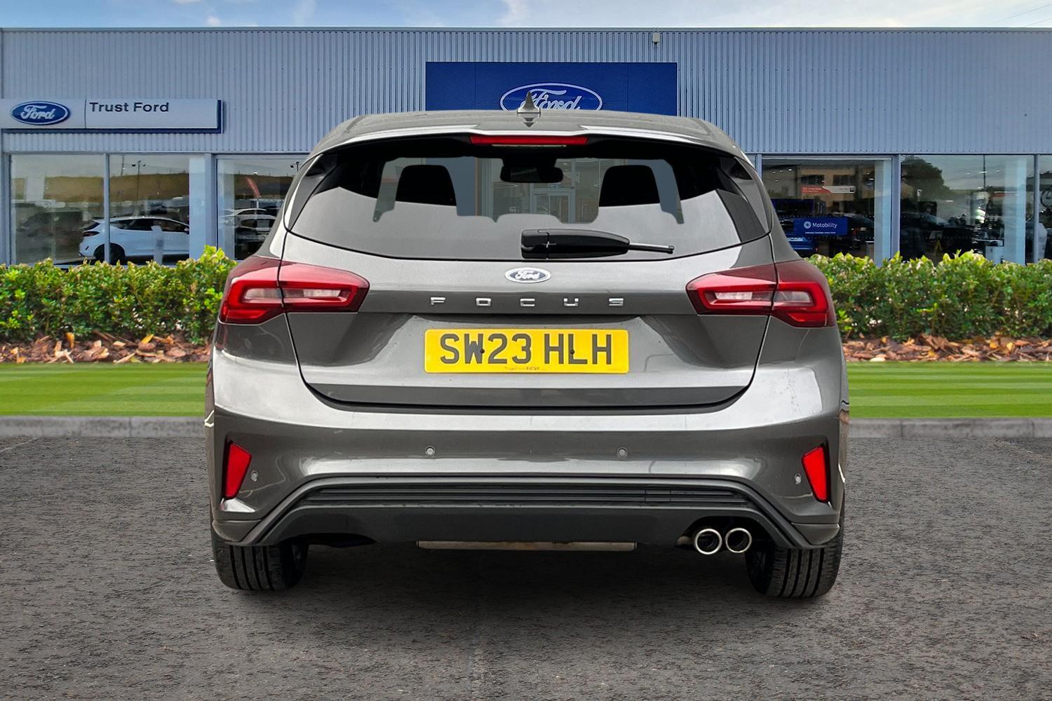 Ford FOCUS Photo 6