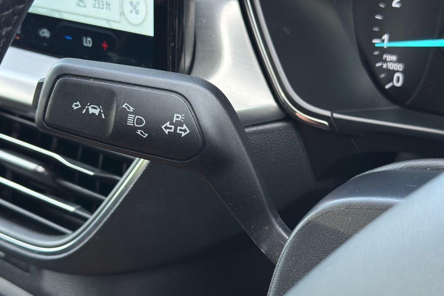 Ford FOCUS Photo 13