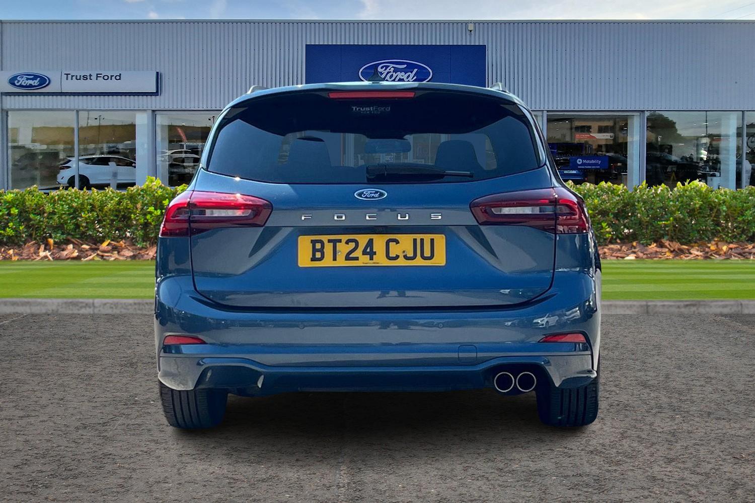 Ford Focus Photo 6