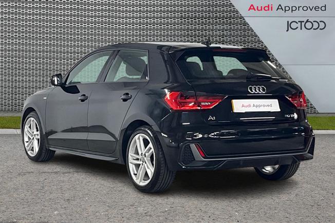Audi A1 Photo 3