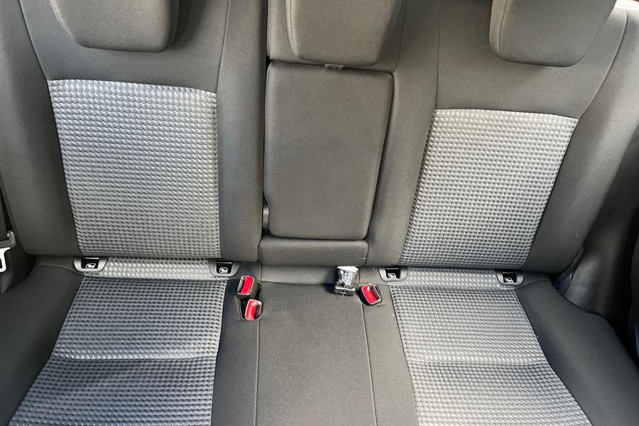 Suzuki S-CROSS Photo autoimg-96336796109743d4ced65cb1789b45bd6e500999.jpg