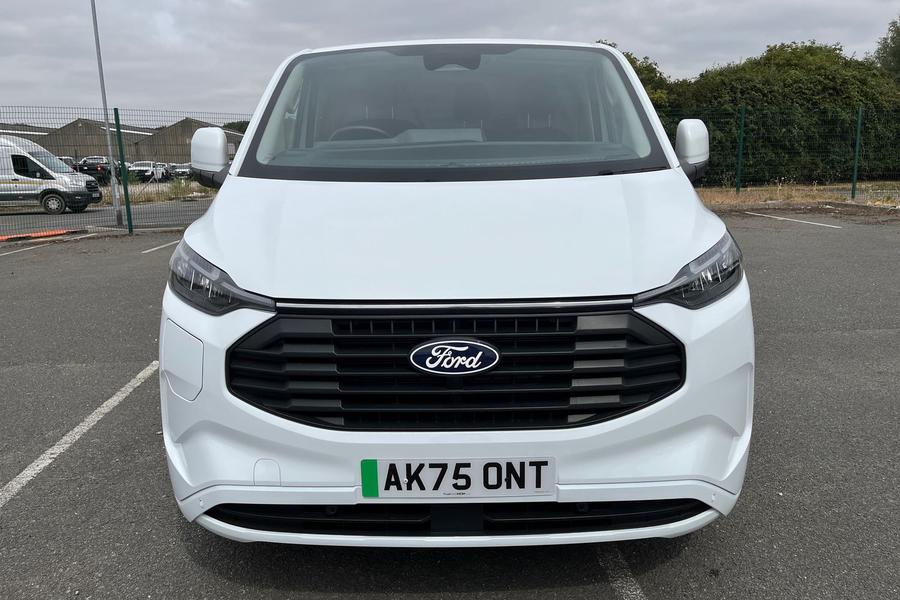 Ford TRANSIT CUSTOM Photo autoimg-9634b42b30ae7b91925be43d36ee829f48911d99.jpg