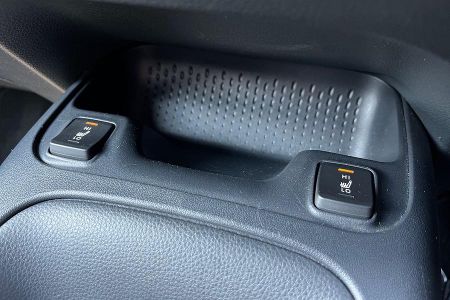 Suzuki Swace Photo autoimg-9638d35ea2b7ec8b647de74f20a76827fbd3f918.jpg