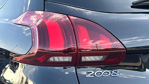 Peugeot 2008 Photo autoimg-96395b9619d047801d2e06e647f4566c58a99113.jpg