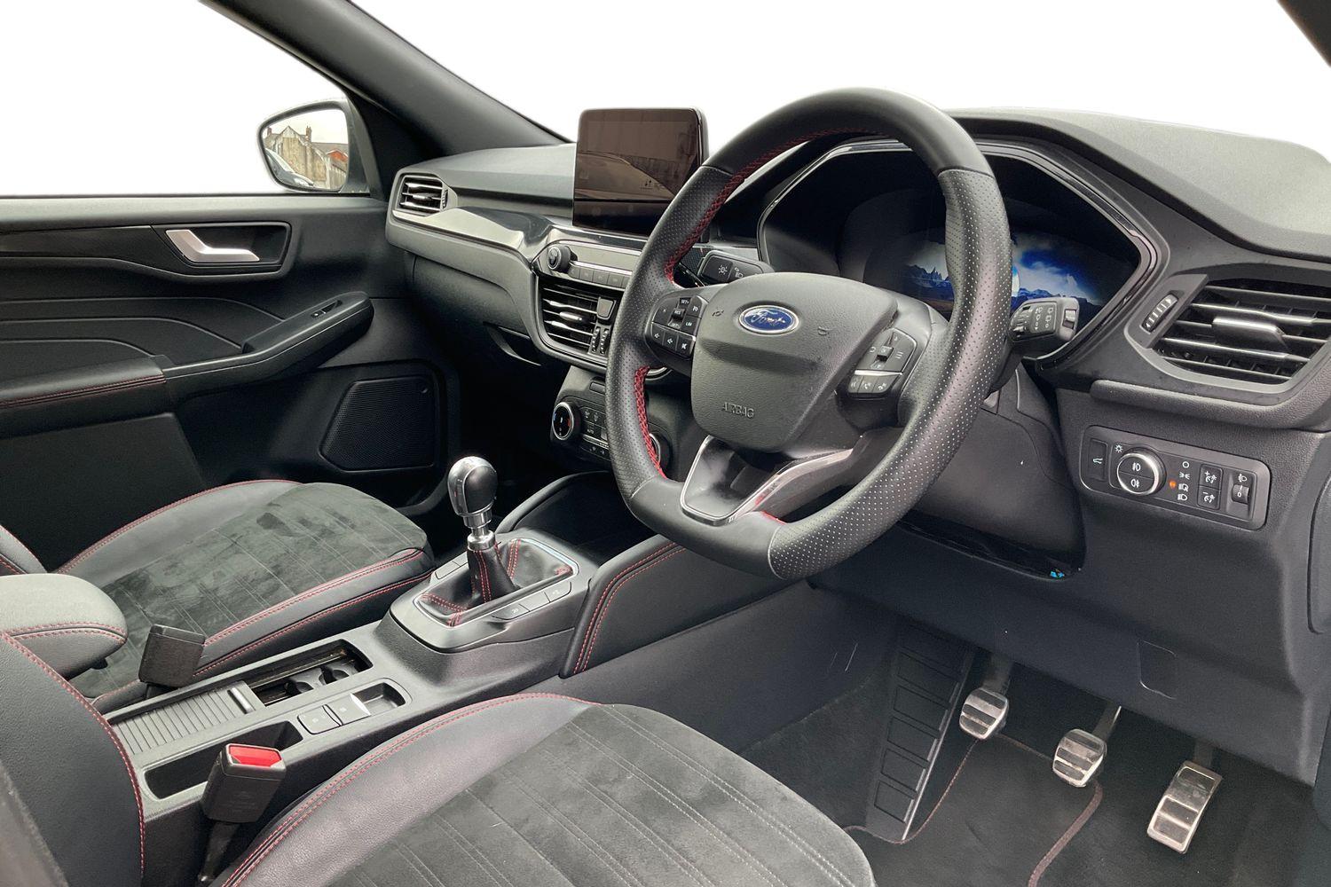 Ford KUGA Photo 8