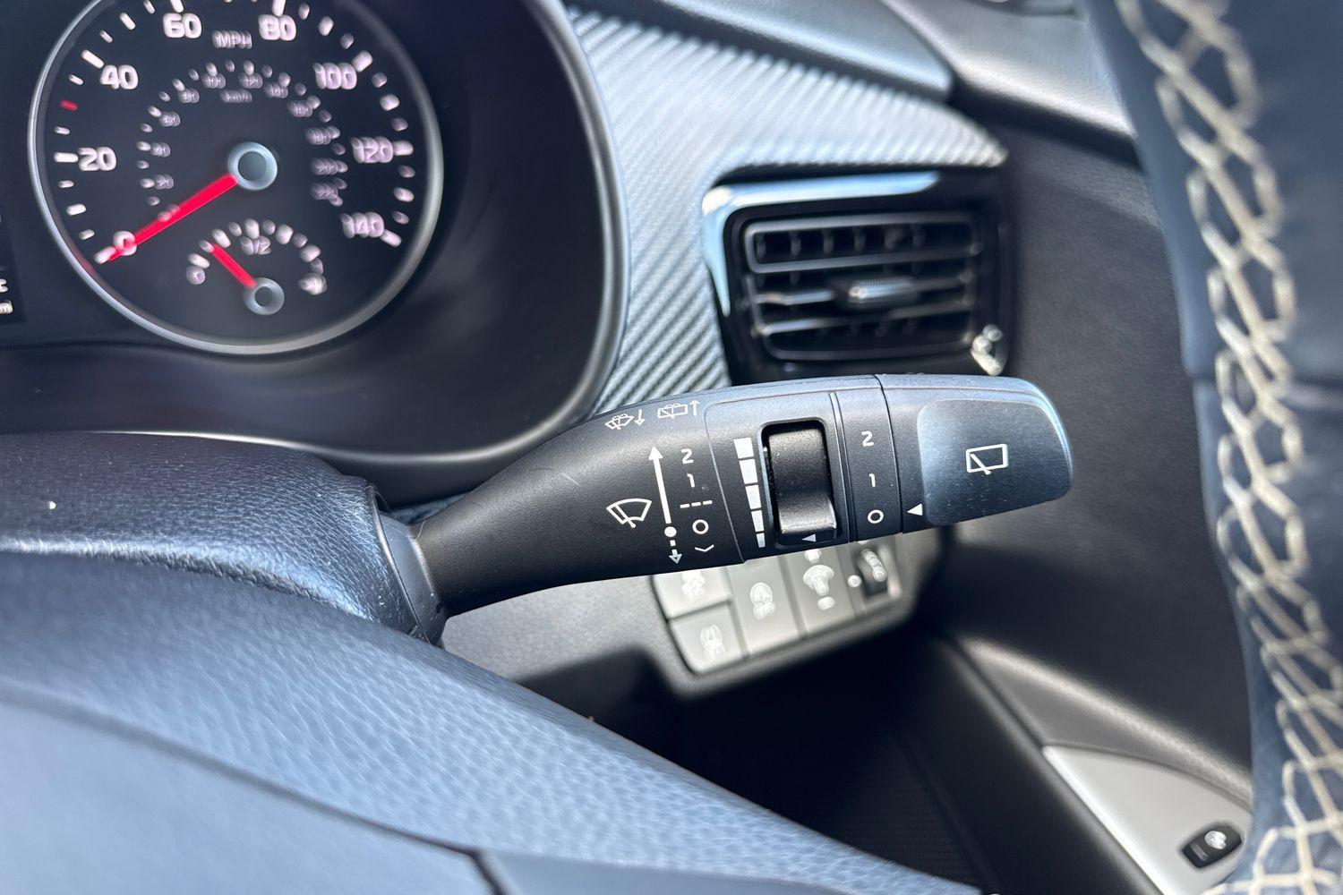 Kia STONIC Photo 14