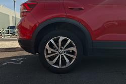 VOLKSWAGEN T-Roc Photo 5