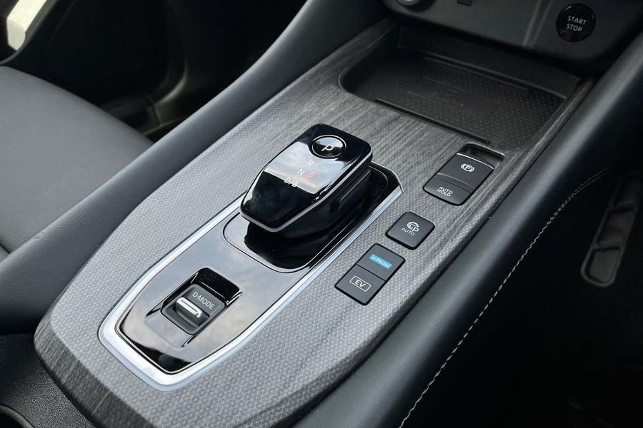 Nissan Qashqai Photo autoimg-965081ecded2c555b51518f47c7b08e8c3bf80fc.jpg