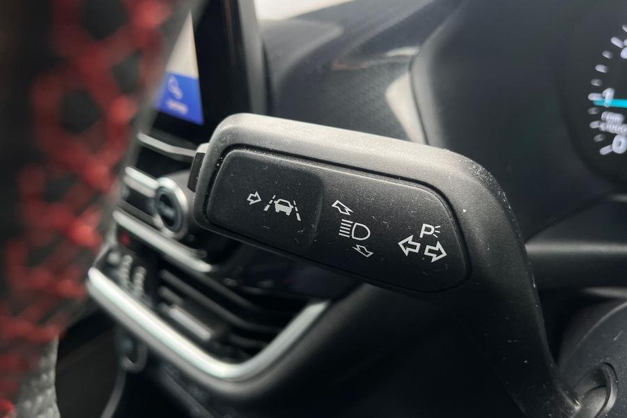 Ford FIESTA Photo autoimg-96514da3dee6160ade9657c7f1daf811f363e2fb.jpg