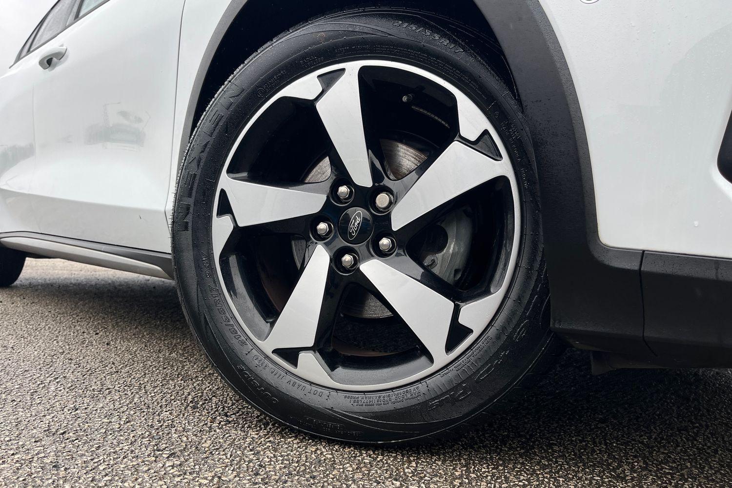 Ford FOCUS Photo 7