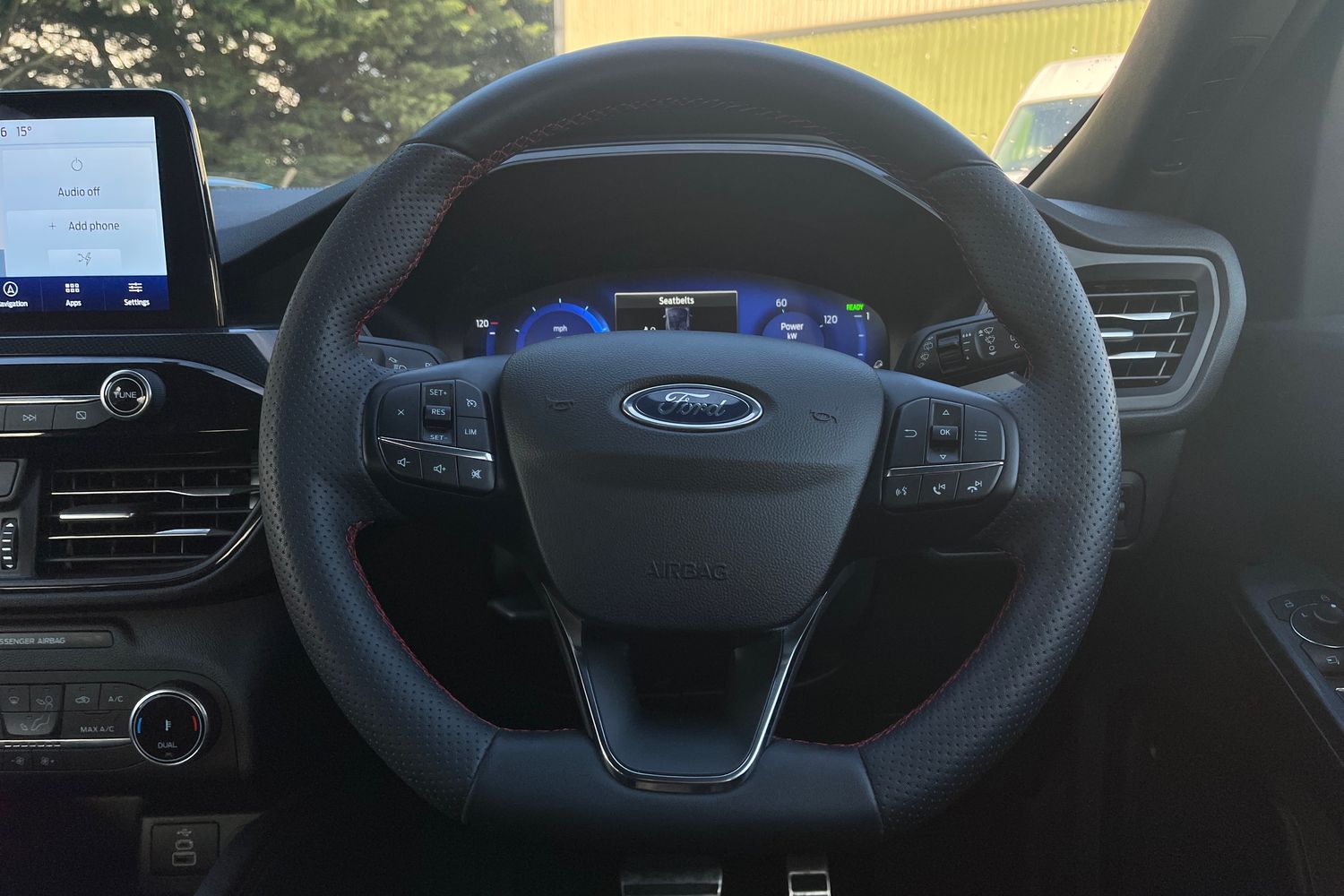 Ford KUGA Photo 11