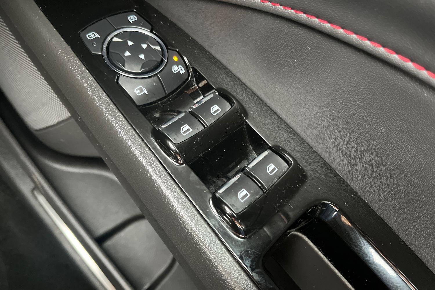 Ford MONDEO Photo 15