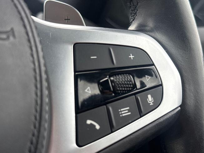 BMW 3 Series Photo 17