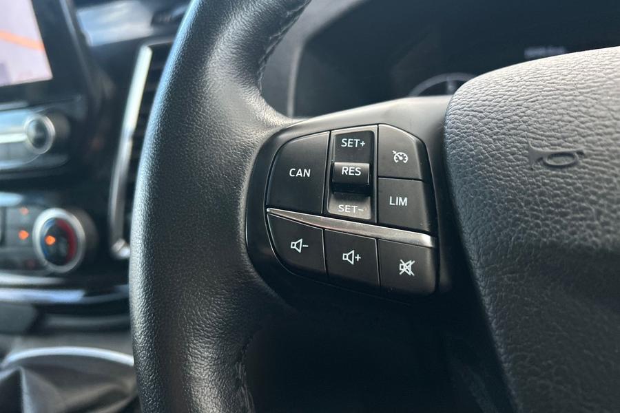 Ford TRANSIT CUSTOM Photo autoimg-9657cc147452b135dc669cc18d6d6e35183a0121.jpg