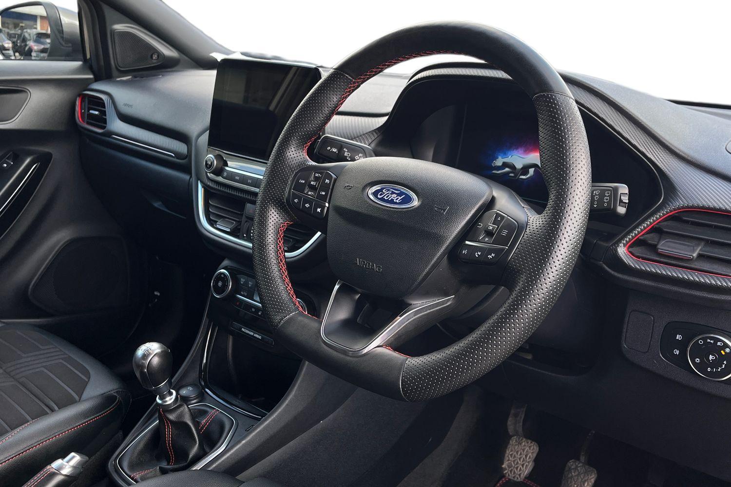 Ford PUMA Photo 8