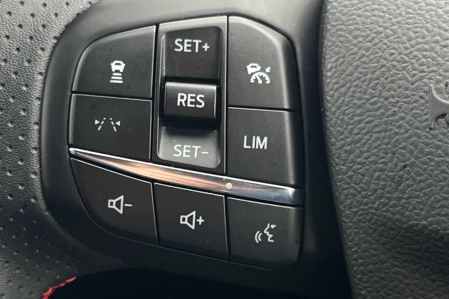 Ford Kuga Photo 24