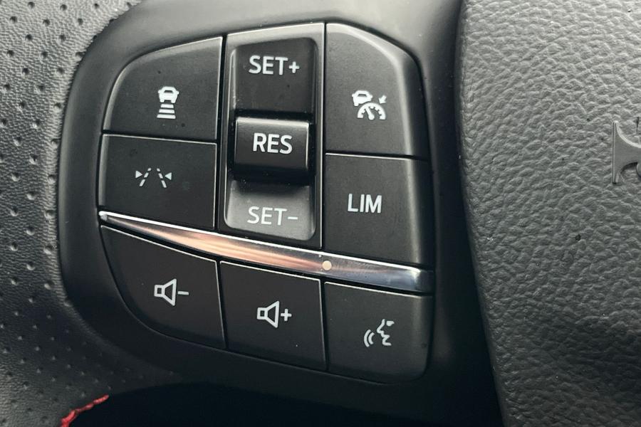 Ford Kuga Photo autoimg-9659ea90aaa9ff9773126d323fd0b718c0cc2f9d.jpg