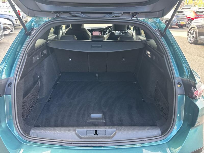 Used Peugeot 308 SW SH72CWL 18