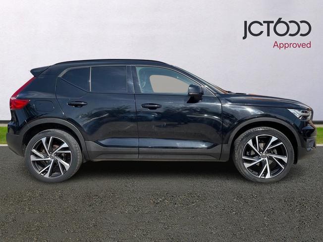 VOLVO Xc40 Photo 4