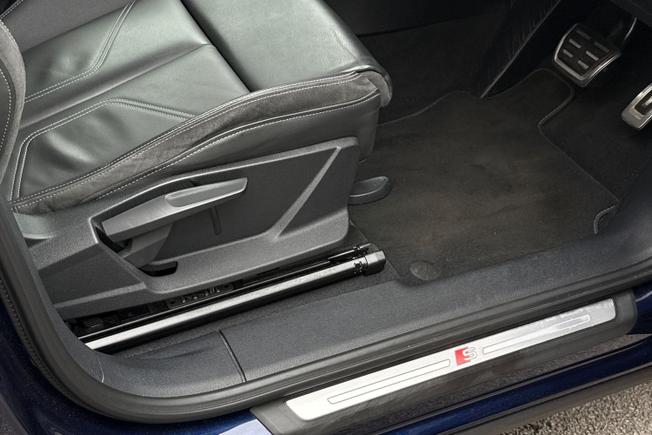 AUDI Q3 Photo 33