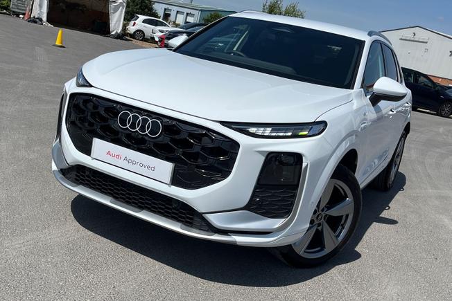 AUDI Q3 Photo 27