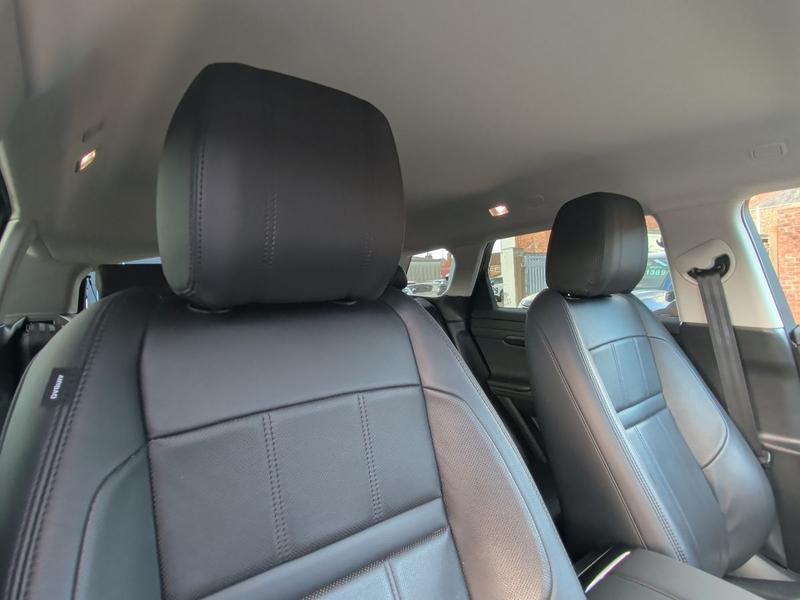 Used Land Rover Range Rover Evoque NA70XHJ 36