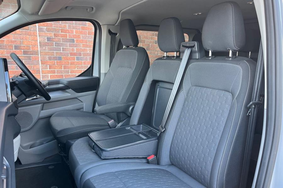 Ford TRANSIT CUSTOM Photo autoimg-9665e3642fd14c6eb7d96dbabe2fa0e755a686dd.jpg