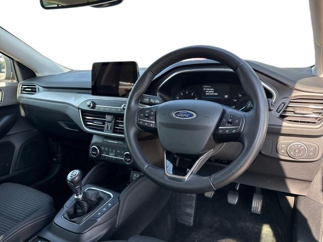 FORD Focus Photo 6