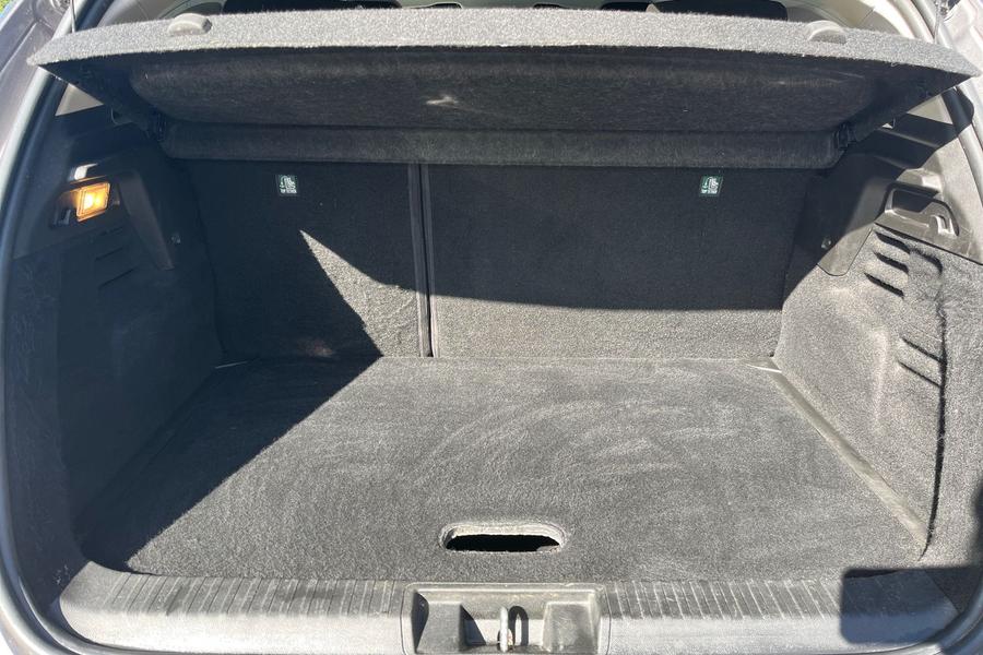 Renault CAPTUR Photo autoimg-966a435c8b821d76dca3de60f006529cc1ca0417.jpg