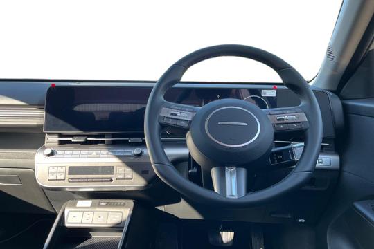 Hyundai KONA Photo autoimg-966f16bd009b0bdeca1b5b3ac484f0e4ef4bf3d5.jpg
