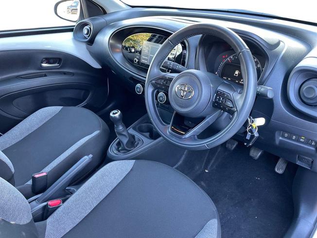 TOYOTA Aygo X Photo 6