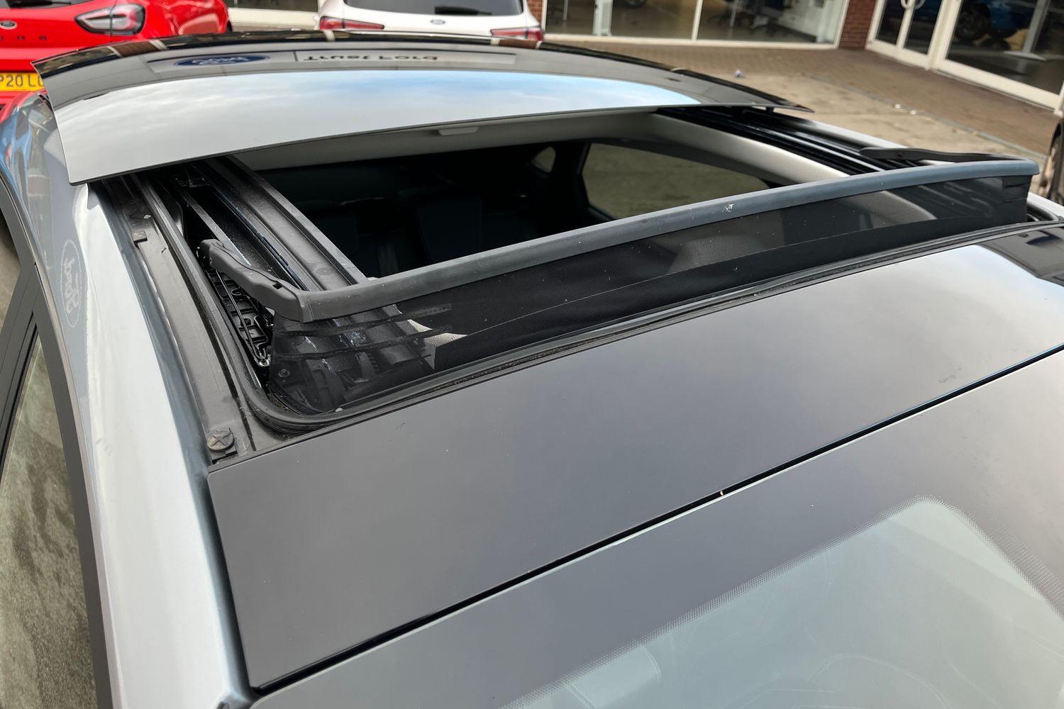 Ford PUMA GEN-E Photo 37