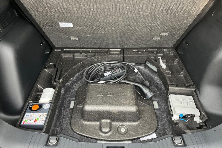 Ford Kuga Photo autoimg-967bf4c84e1a129dd16b91d86d0a59080ea3aa8c.jpg