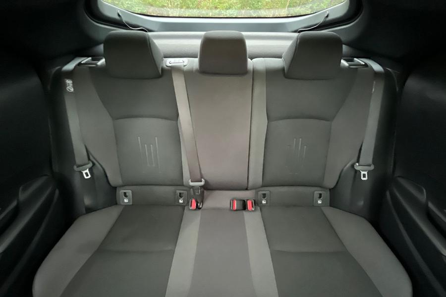 Toyota C-HR Photo autoimg-9683f9b7bbab74459679936062606888fbb4c834.jpg